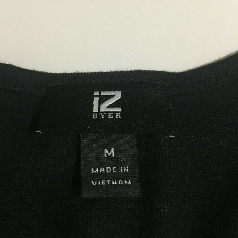 IZ Byer Womens Medium Black Top V-Neck NWT - Picture 2 of 8